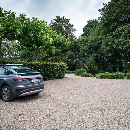 Luxurious Castle With Hot Tub In The Belgian Jamoigne