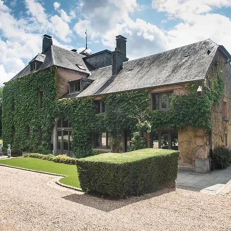 Luxurious Castle With Hot Tub In The Belgian Holiday home Jamoigne