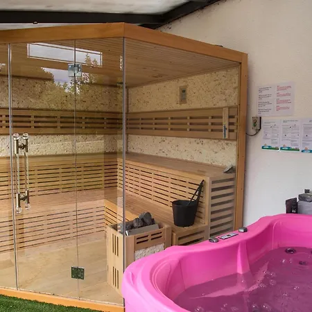 Luxurious Castle With Hot Tub In The Belgian * Jamoigne