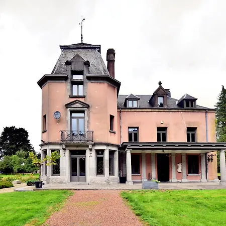 Holiday home Luxurious Castle With Hot Tub In The Belgian