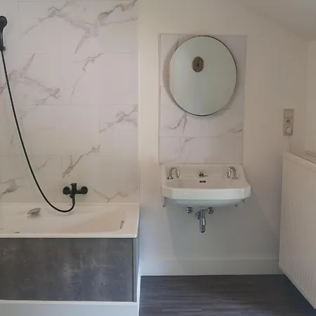 Luxury Estate With Pool & 펜션 Jamoigne