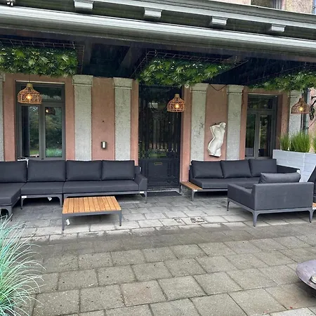 Luxury Estate With Pool & *